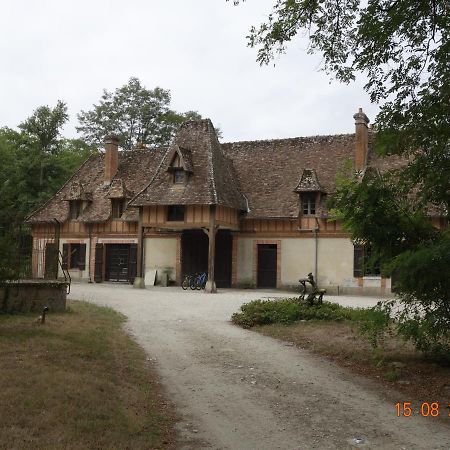 Les Gites Du Mont Suzey Yvoy-le-Marron Bagian luar foto